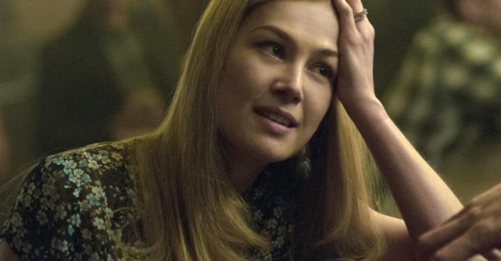 PALM SPRINGS: Rosamund Pike to Receive Breakthrough Performance Award